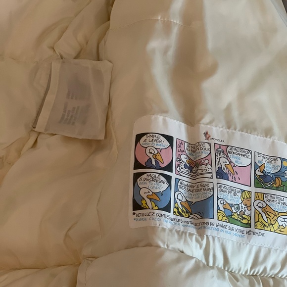 Moncler white short down coat - Picture 11 of 11